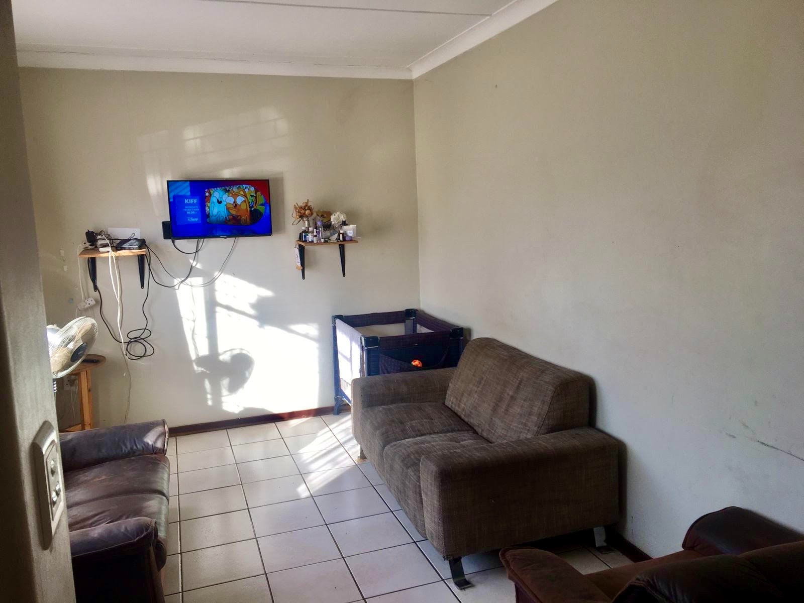 2 Bedroom Property for Sale in Potchefstroom North West